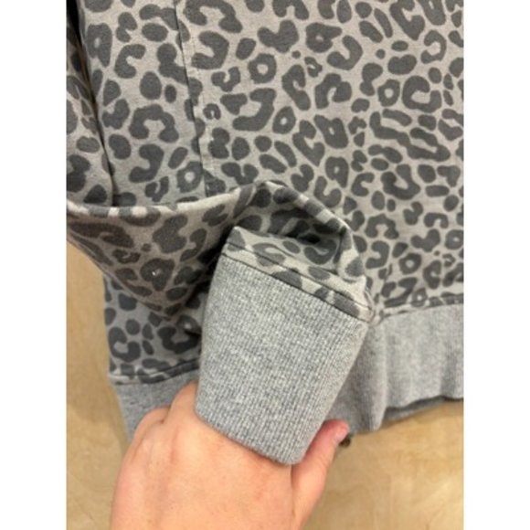 Pwdr Room After Glow Stretch Terry Gray Collared Animal Full Zip Sweater Size S - Picture 3 of 6